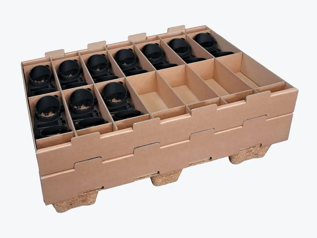 Skupinové obaly - 6 Přepravka s fixační mřížkou pro balení plastových dílů